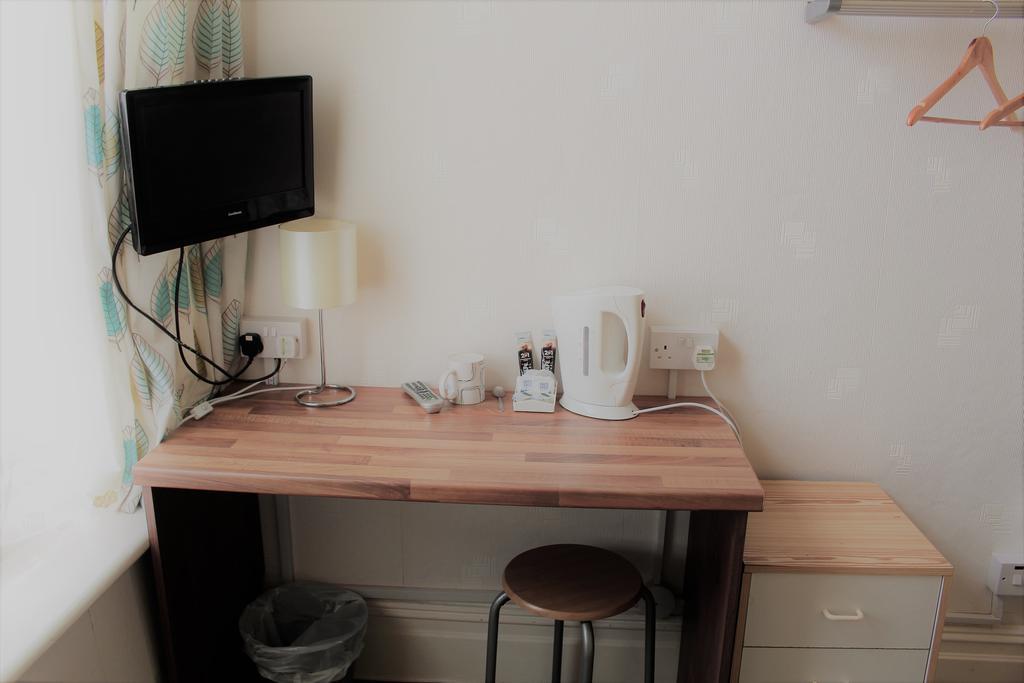 Foxhall Village Guest House Blackpool Esterno foto