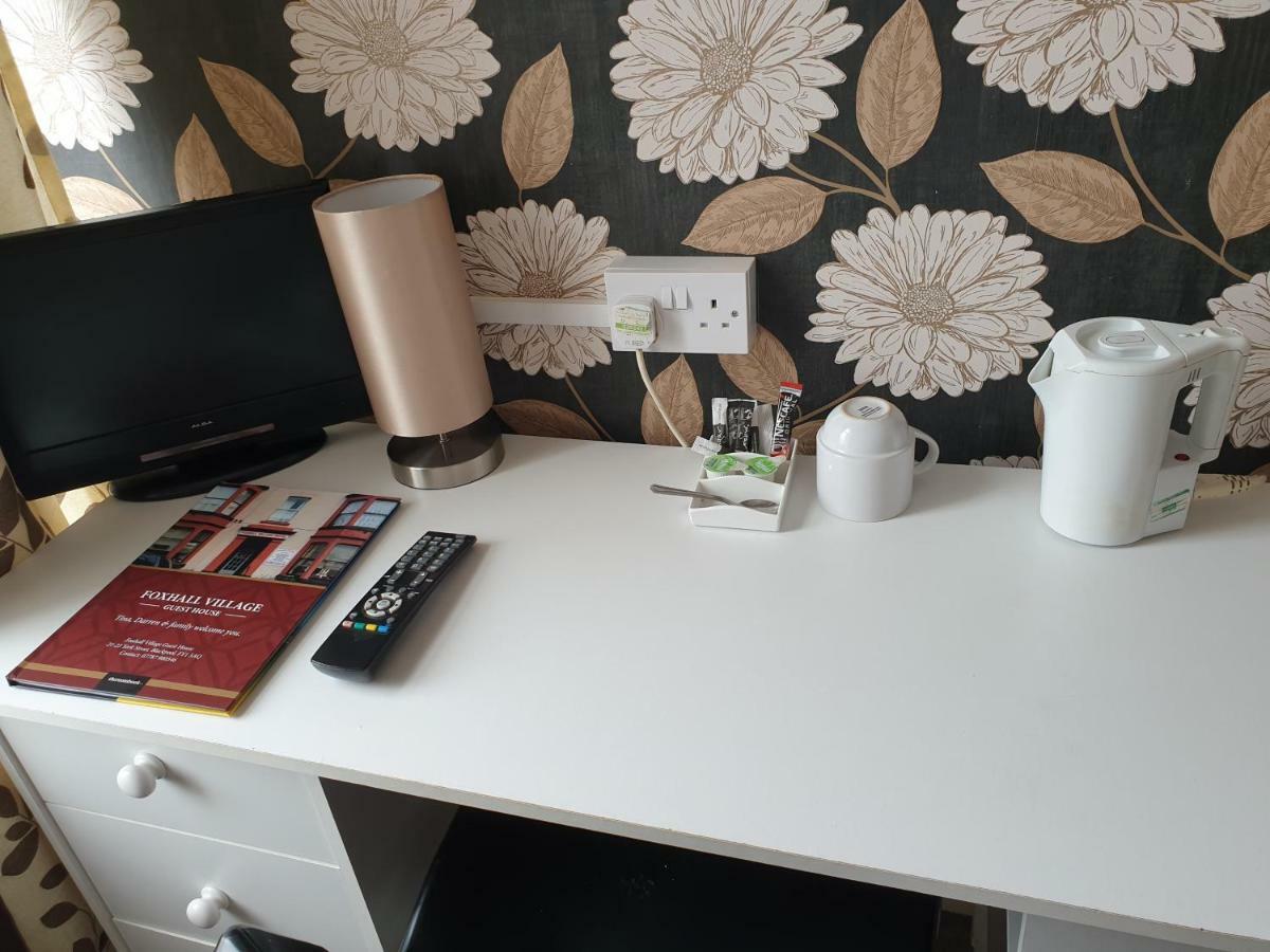 Foxhall Village Guest House Blackpool Esterno foto
